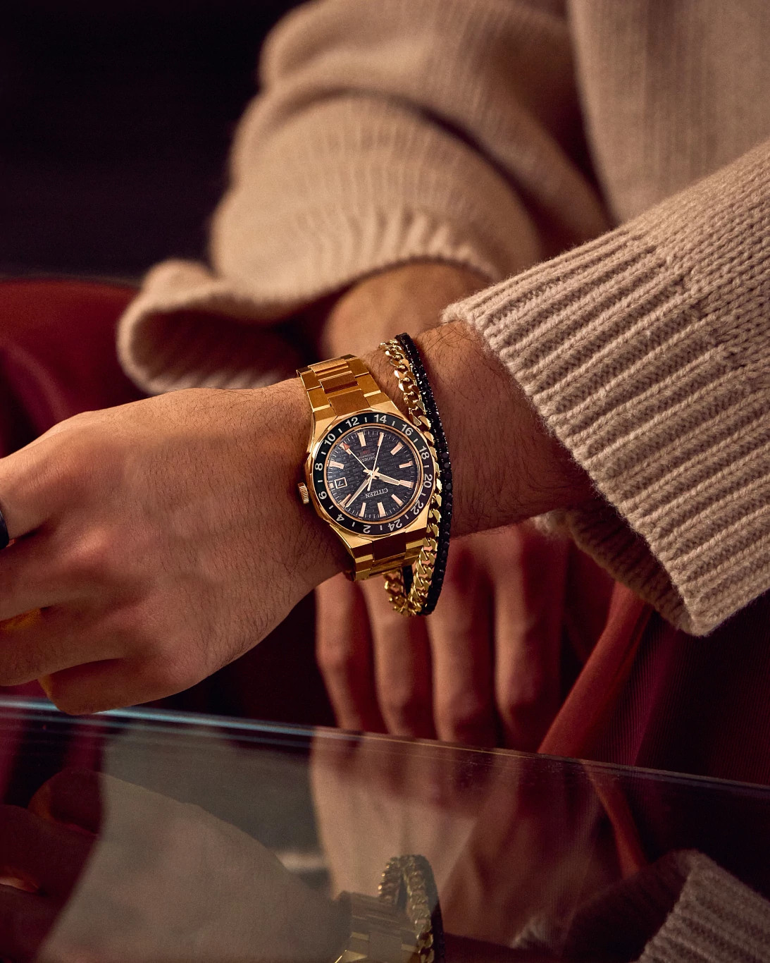 Series8 880 GMT - image 4