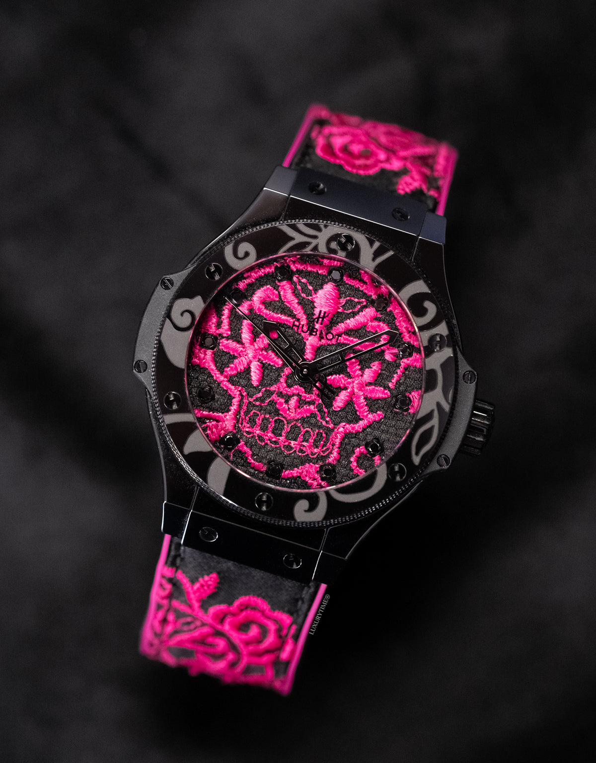 Hublot Big Bang Broderie Sugar Skull Fluo Hot Pink Unisex Watch - image 2