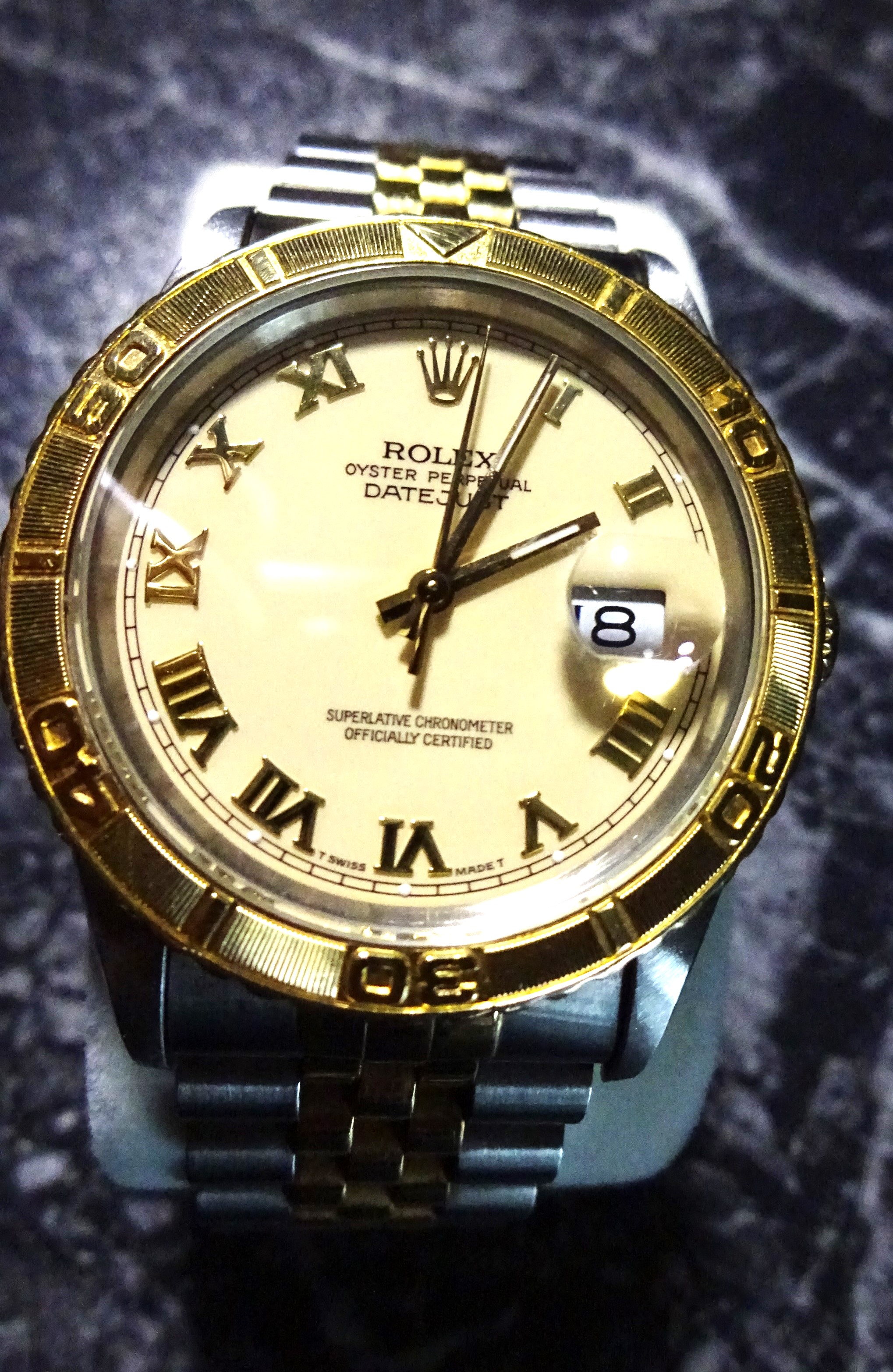 Guide: Dial Color and Everyday Versatility