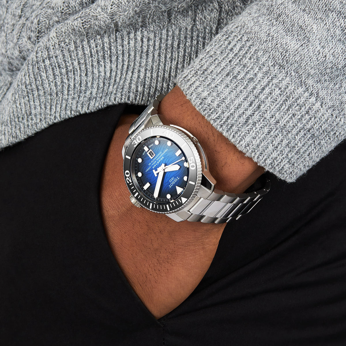 Seastar 2000 Professional Powermatic 80 | 46mm, Steel, Blue Dial - image 2