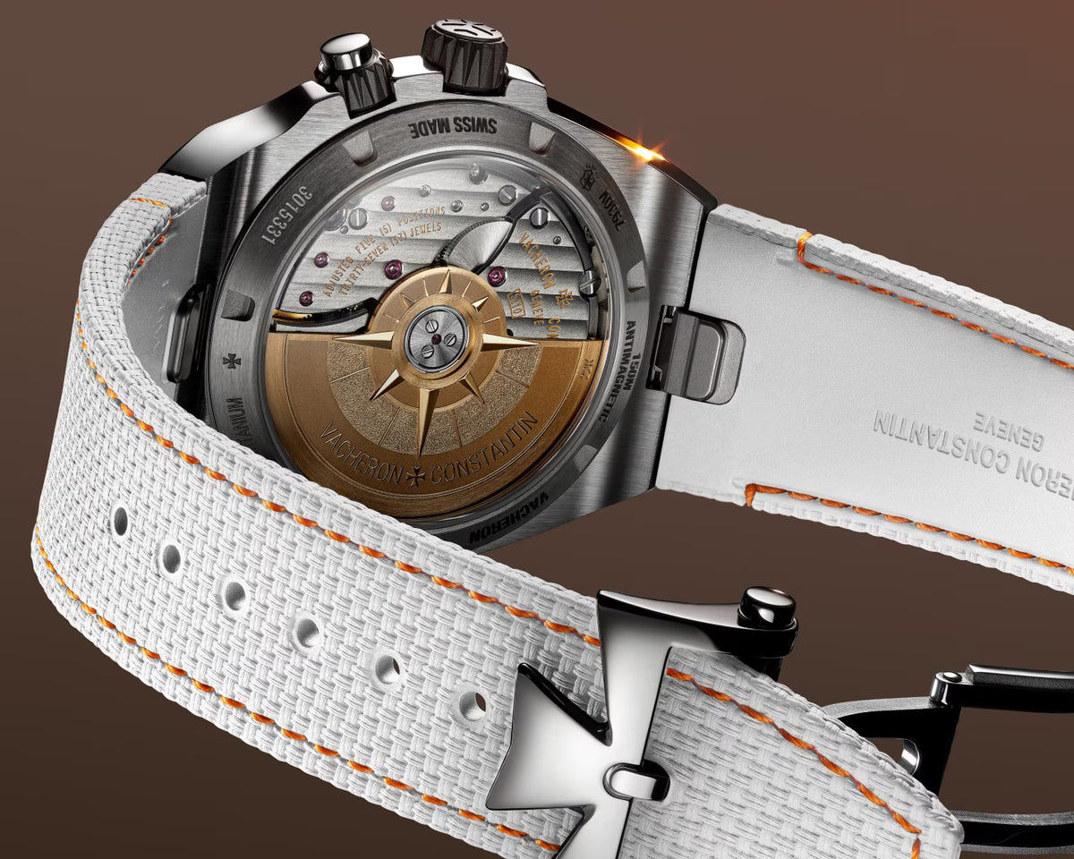 Overseas Dual Time Cardinal Points North | 41mm, Titanium, Fabric, White Dial - image 3